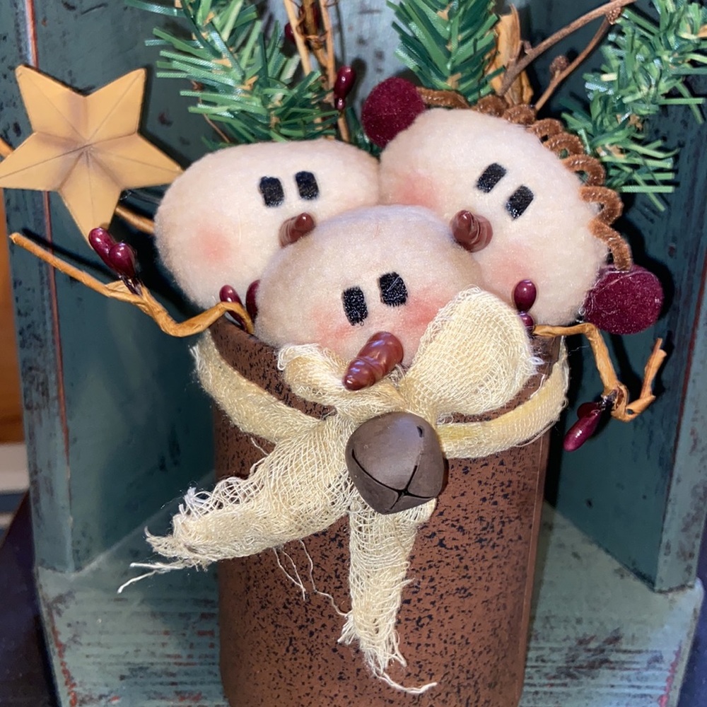CUTE SNOWMEN TRIO!